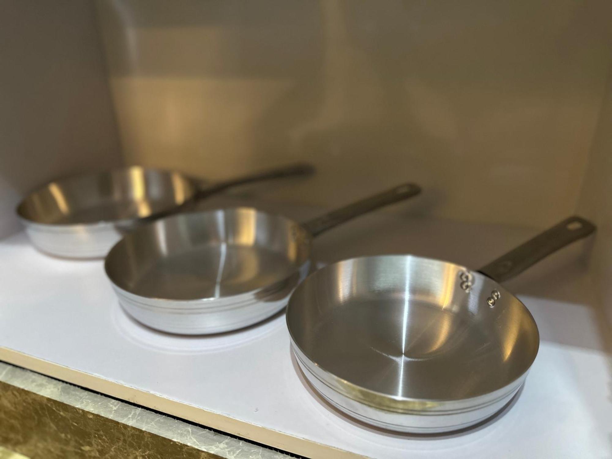 Modern 1-Bedroom Apartment In Zamalek Visits Allowed Kairo Eksteriør bilde